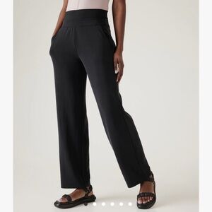 Athleta Seasoft Wide Leg High Rise Pant Black Modal Athleisure 2023 X-Large